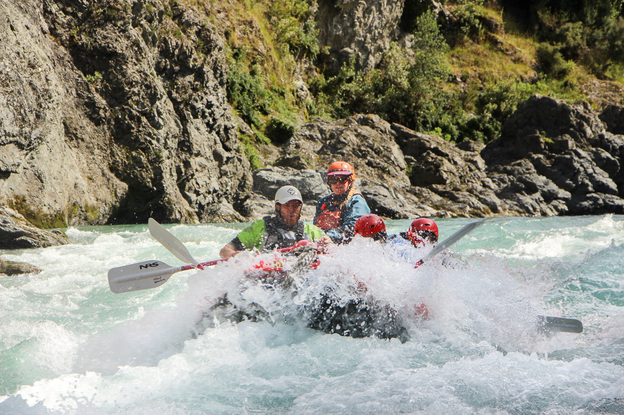 Running a Grade 3 rapid on the Waiau-uha